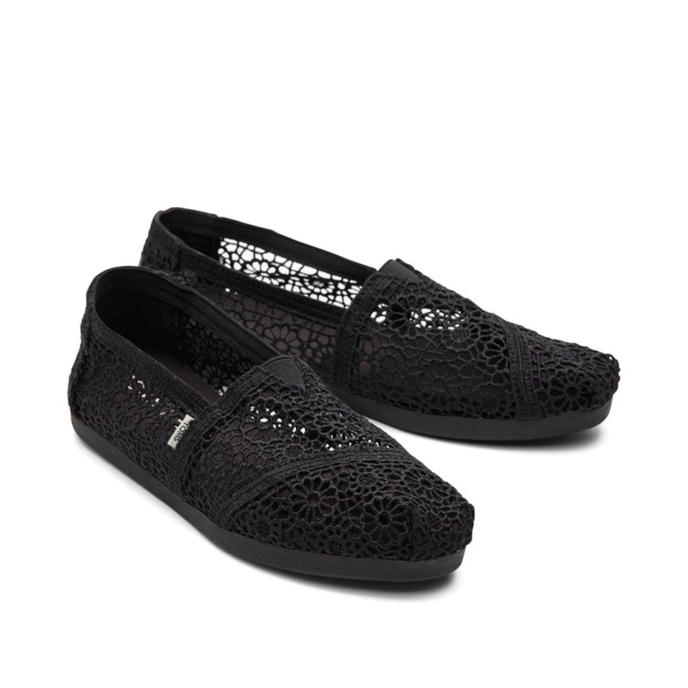 Toms Black Alpargata Moroccan Crochet Black Size 8